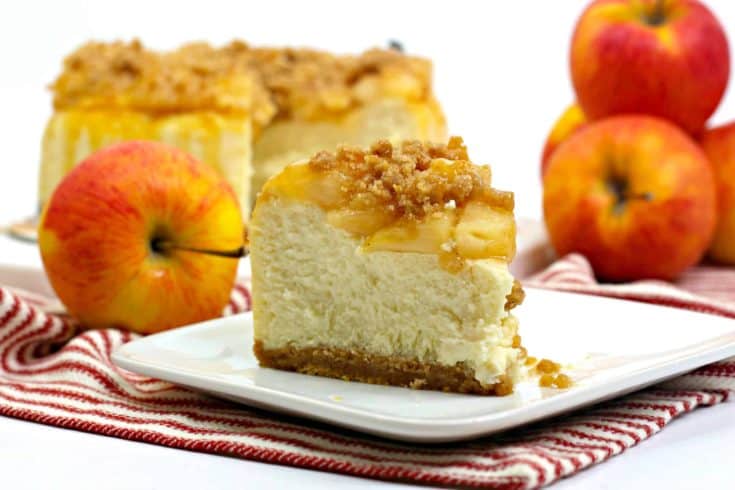Instant Pot Apple Crumble Cheesecake