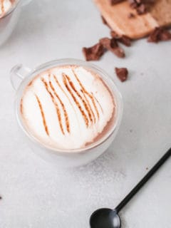salted caramel hot chocolate in mug